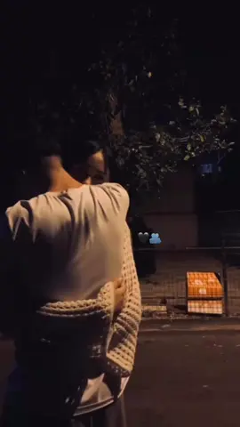 شيصير قلي لو كنت اكثر صبر ❤️‍🩹.                                                 #علي #علي_العيساوي #شيصير_قلي_لوجنت_اكثر #اغاني_عراقيه #اغاني_حزينه #اغاني_عربيه #فراق_الحبايب💔 #فراق #اشتياق #ستوريات #ستوريات_انستا #حالات_واتس #عباراتكم_الفخمه📿📌 #عبارات #fyp #f #v #viralvideos #fyp 