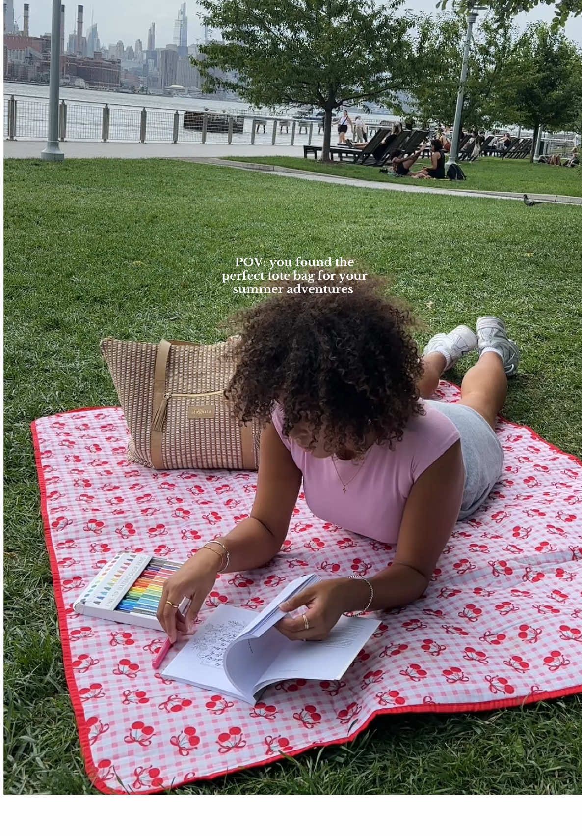 The Emilia tote from @olakalabags has been my everyday go-to bag this summer in NYC. It fits everything I need without ever feeling bulky, and the timeless design goes with every outfit! Functional, chic, and city-ready. One of my favorite details is the nautical map of the Virgin Islands inside. A subtle and beautiful reminder of the little life I lived in St. Thomas #ad #everydaytote #totebag #travelcontentcreator #nycdayinthelife 