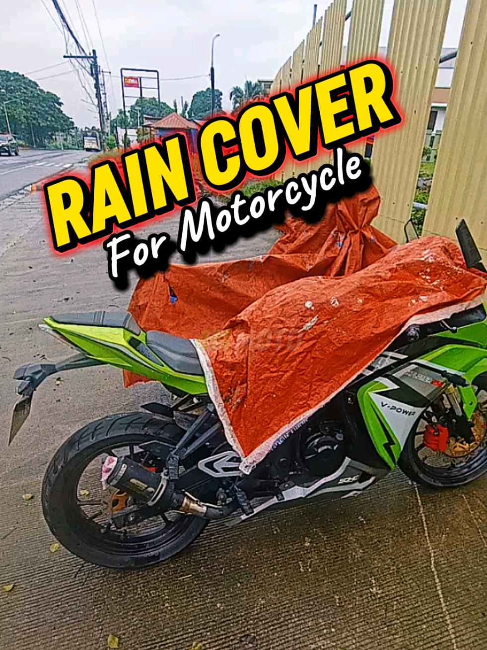Kung gusto mong i-level up ang proteksyon ng motor mo, i-check mo na 'to sa yellow basket. #MotorRainCover #ProteksyonSaUlan #MotorProtector  #MotorGears #UlanProof #MotorAccessoriesPH #raincover  #motorcycleraincover 