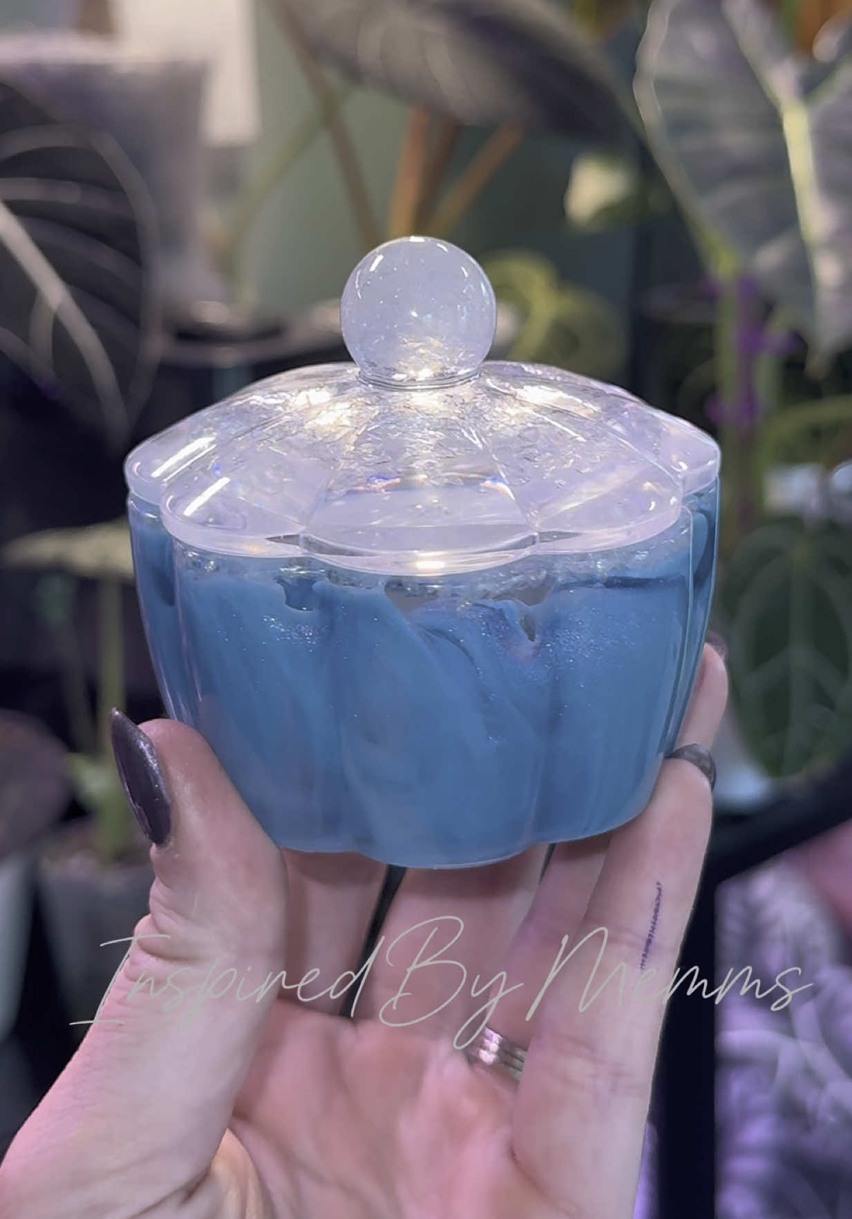 Mermaid vibes resin container! ✨ Resin by @LET'S RESIN  #resinart #resinpourart #resinpour #resin #resintutorial #inspiredbymemms #letsresin  #satisfying #artistsoftiktok #resinobsession #resinoftiktok #craftbusiness #mermaid #makeup #ringdish #resindish 