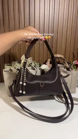 Langsung co aja😉 #promomakangajian #taswanita #fyp #tasmurah #slingbag #lewatberanda 