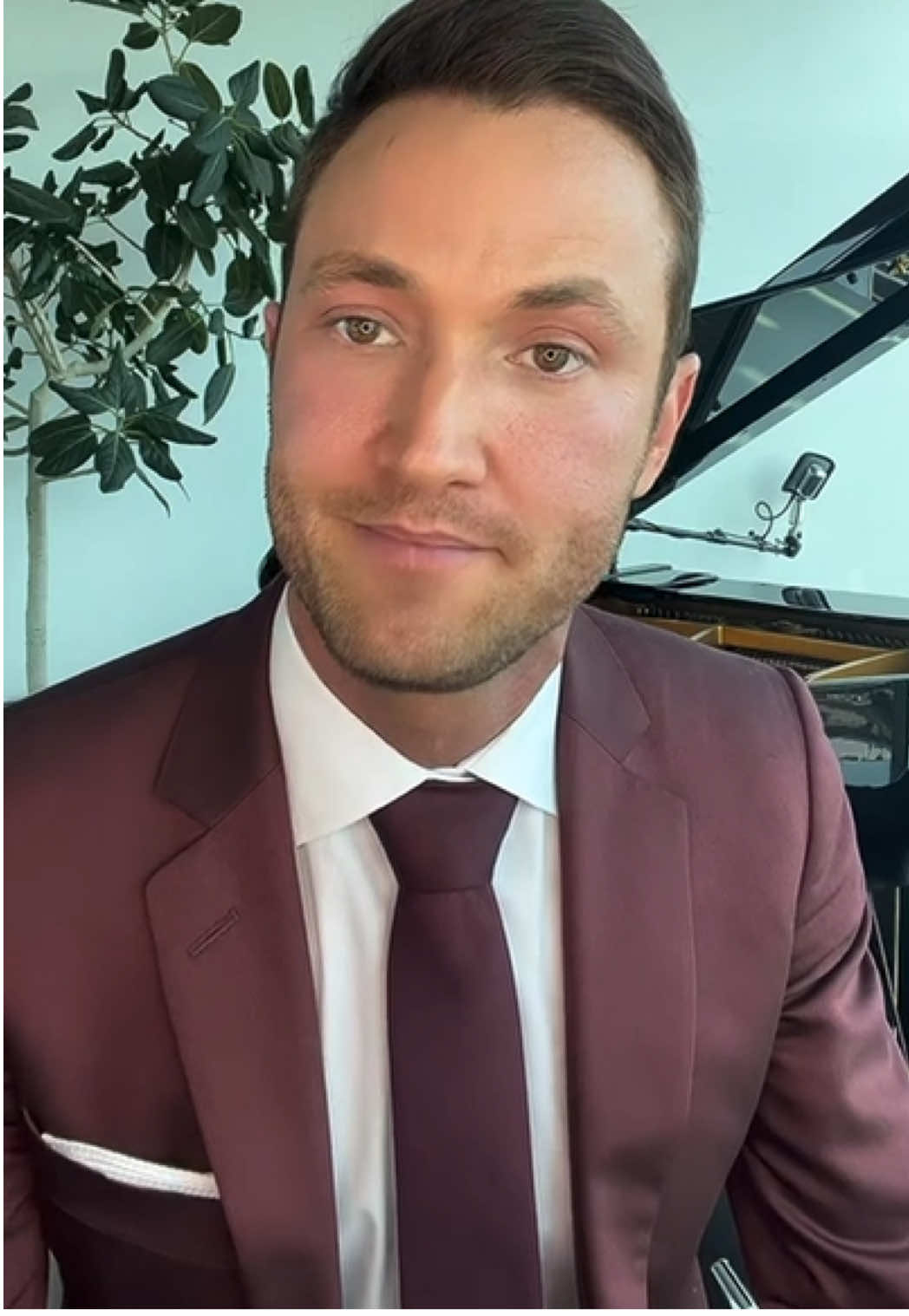 It’s been two weeks, I got married 👰 #russellhartley