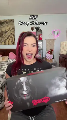 #ozzyosbourne #ripozzy #makeup #makeupcollection @Rock and Roll Beauty 