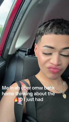 Upper lip smellin just like him😭🤣