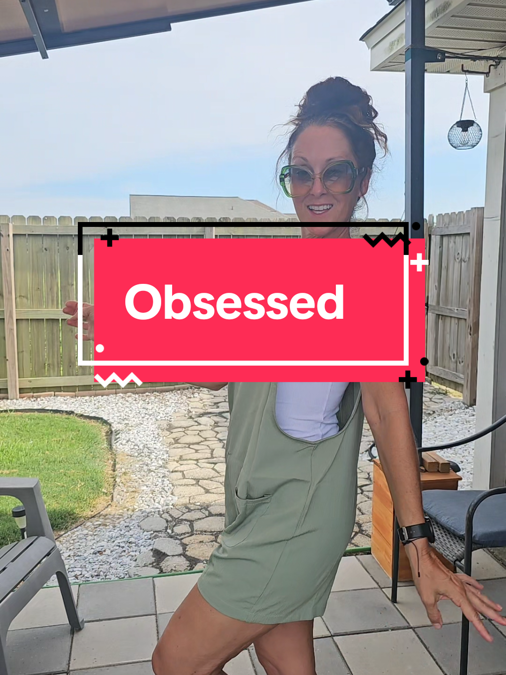Yes im obsessed 😍 only $10 flash sale! get while in stock. Available in Different Colors.  Wearing a medium.  linen like material  #rompers #jumpsuit #summeroutfits #resortwear #dealsforyoudays  #summervibes  #beachwear 