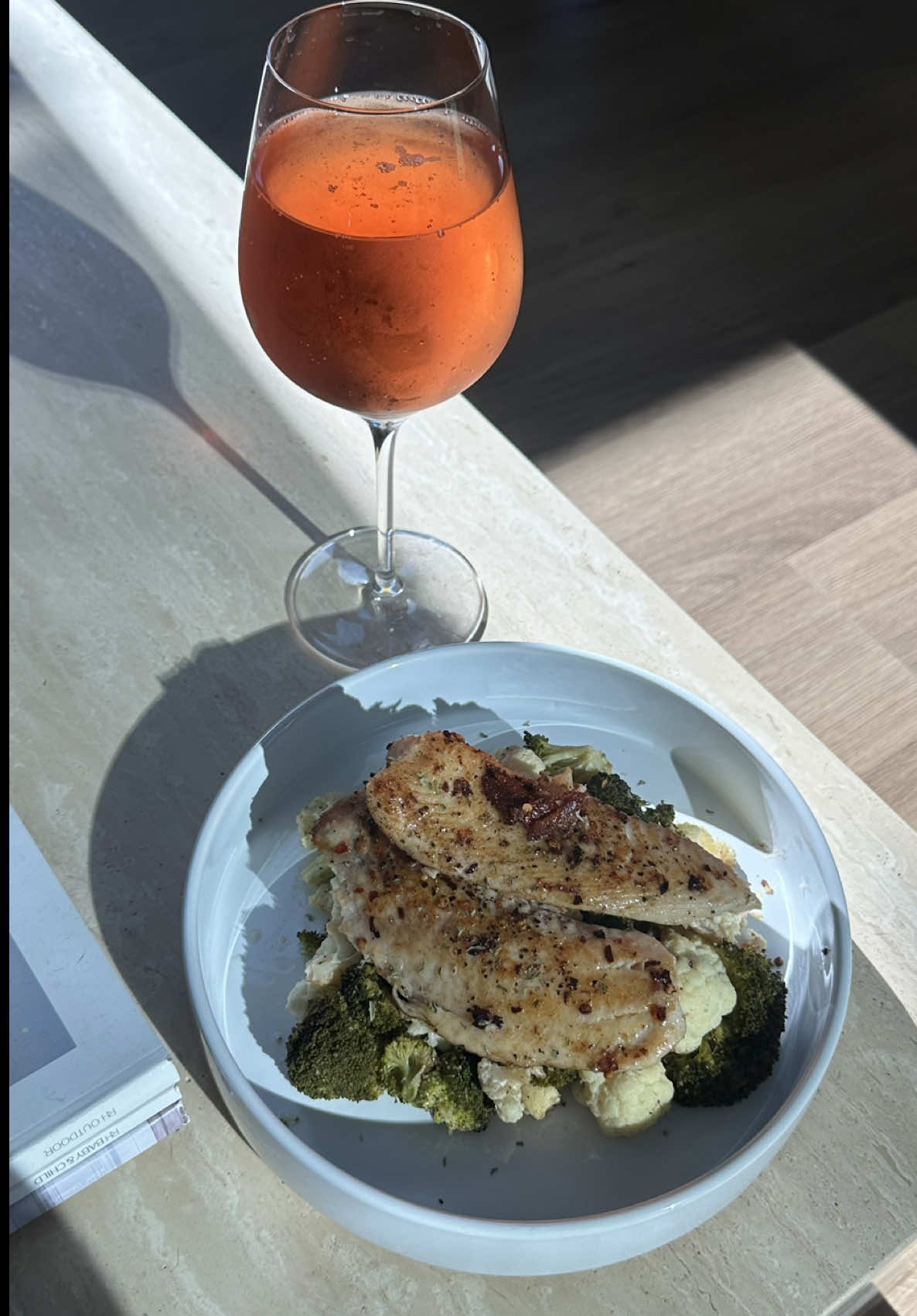 ZERO PATIENCE 🐶 and then the the side eye 