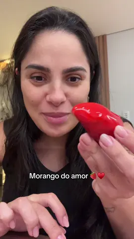 Vem comer morango do amor comigo