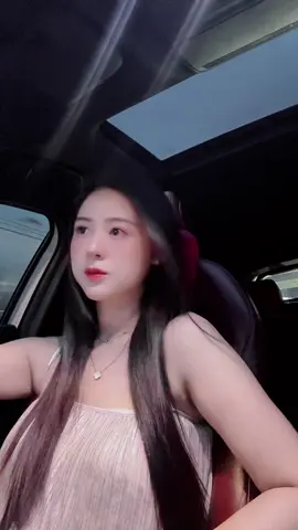 Nhớ nhiều nhất không phải lúc xa nhau mà là lúc biết sắp được gần nhau 🥳