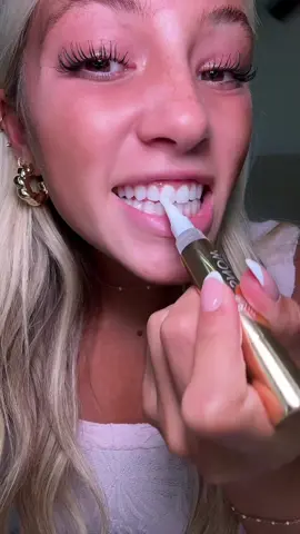 #snowgoldwand 