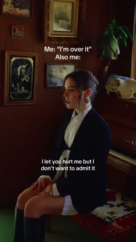 “Cool girls” out tomorrow at 11pm 🤭