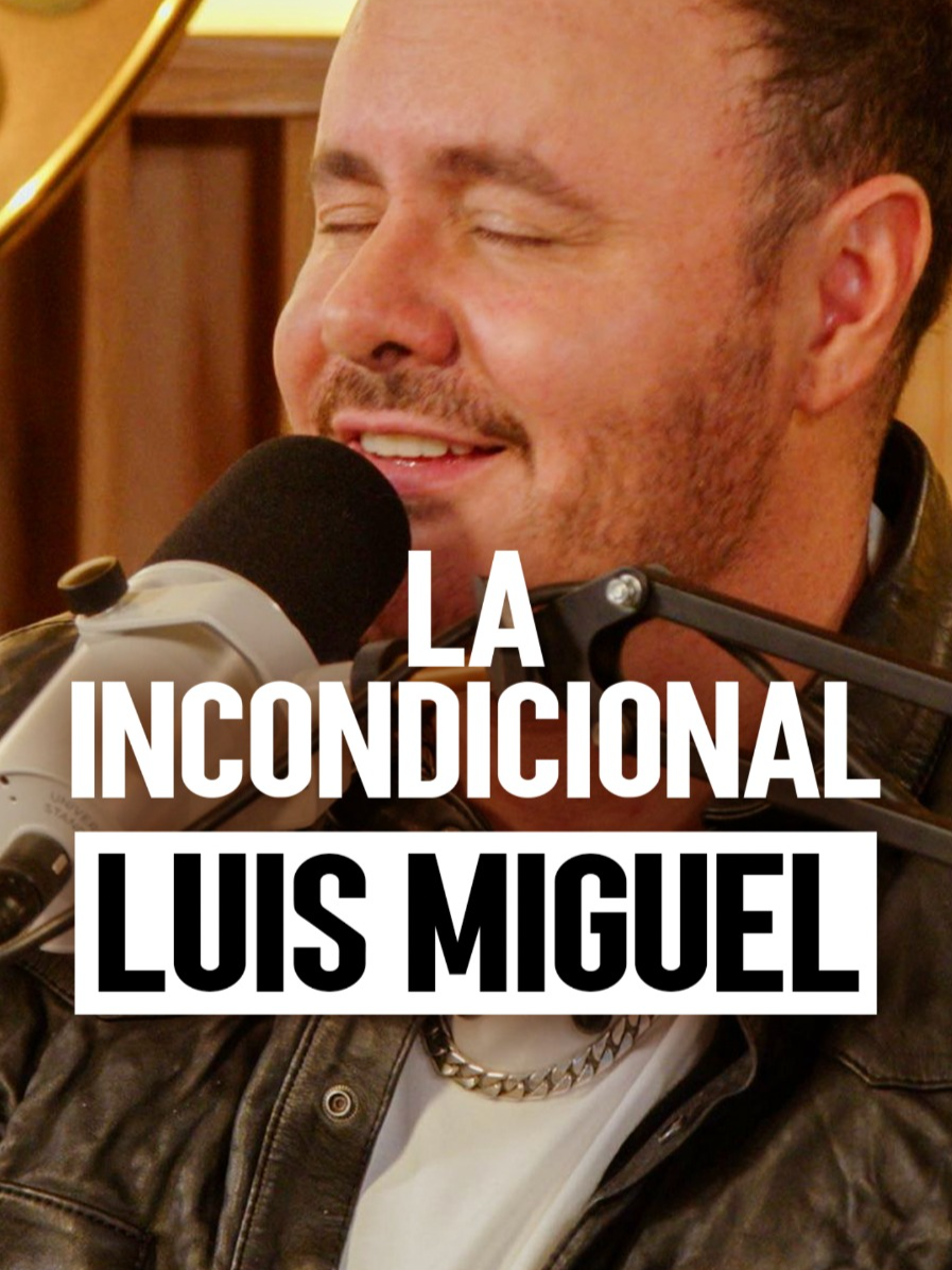 Si creciste con @lmxlm y te gusta @rioromamx seguro este momento de #JoséLuisRoma cantando “La incondicional” te va a encantar. 🥰  YouTube: SongBook 🎸 Martes 9PM @dannydayz @joedemikeli @elmijoof  #SenseiMedia #SongBook