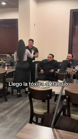 #fyp #foryou #eldestedeldeste #shorts llegó mi esposa al trabajo 