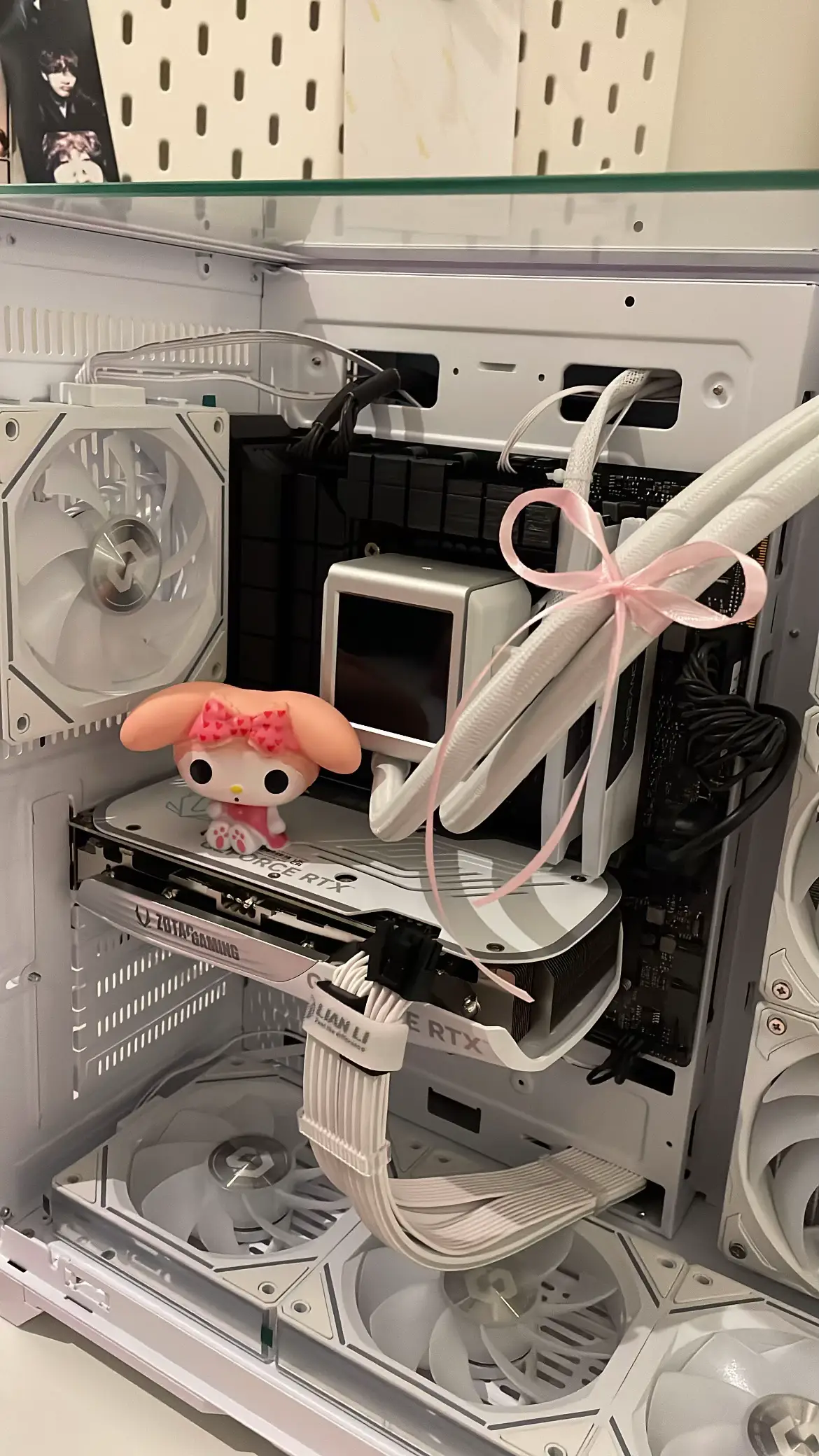 #hellokitty #cinamoroll #mymelody #sanrio #pinksetup #cutesetup #setuptour #cutecore🍮🐇🎀🎧  #pcgaming #GamingSetup 