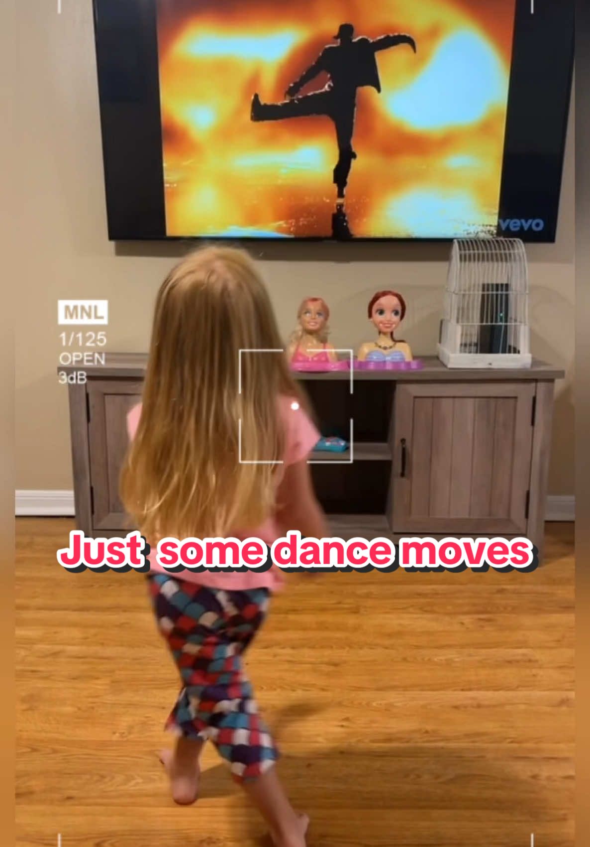Learning moves from Usher of course #ursherbaby #dance #kidsoftiktok 