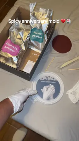 Nah the hospital ain’t ready to see this mold 💔🥶🥀 #SpicyMold #handcastingkit #Stuck #MoldStuck #Cold #Embarassing 