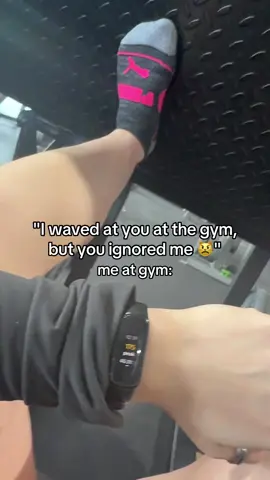 not my fault it's legggg dayyyy .. isn't that ur favorite ????? #gymmotivation #legday #gymmemes  #gymgirl