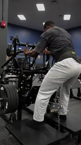 My favorite day leg days real painnn #viral #fyp #gym #fypシ゚viral 