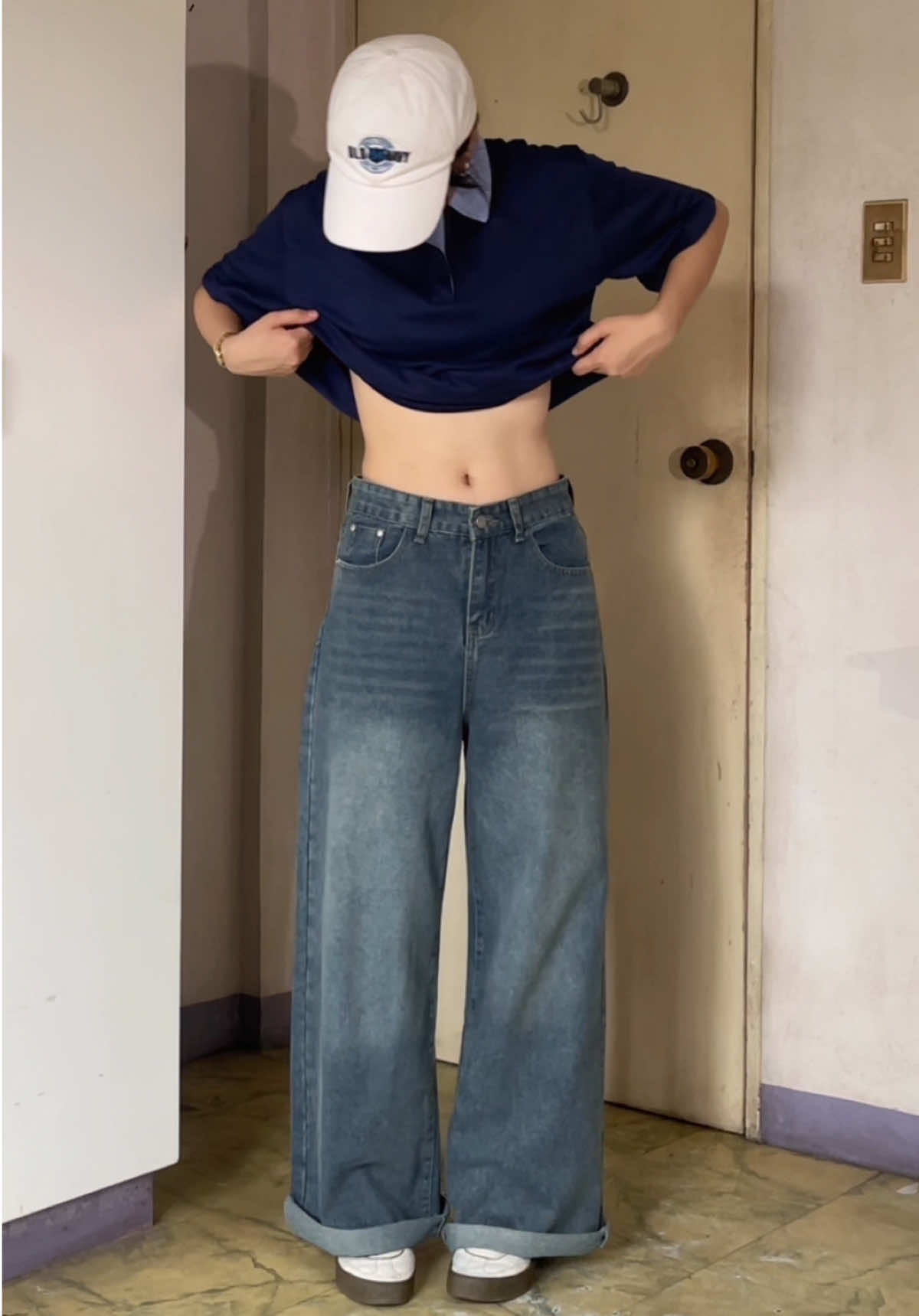 and it’s hard denim?!! #pants #affordable #affordablepants #tiktokfinds #TikTokFashion #outfit #outfitinspo #fyp 