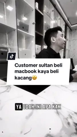 Lovee bangett sama kakanya🤩 langsung sat set ambil m1 pro🫰🏻#macbook #foryou #masukberanda 