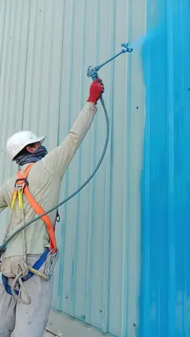 pengecatan gedung pabrik galangan kapal di batam #PengecatanAtap #WarnaBaruBatam #CatGedungBatam #CatViral #JasaCatProfesional 