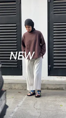Warna baru dari sweater slit oversize 🖤 #fypage 