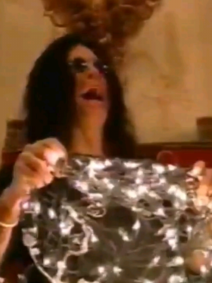 Ozzy Osbourne Struggling With The Christmas Lights (The Osbournes: Family Christmas Special)