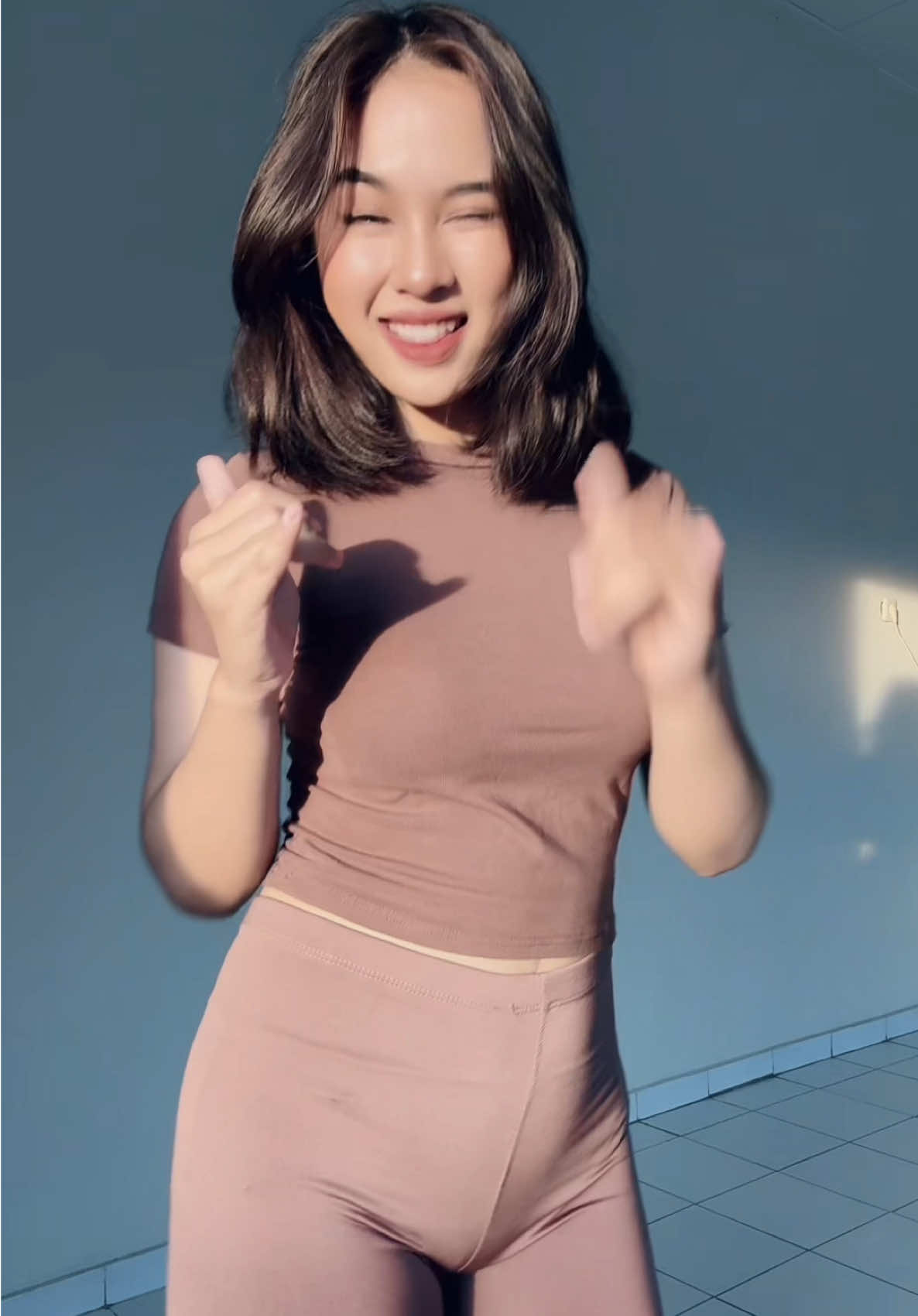 Gym outfit cek ✨ #spillbyreva #GymTok #gymoutfit #gymwear #pakaiangym 