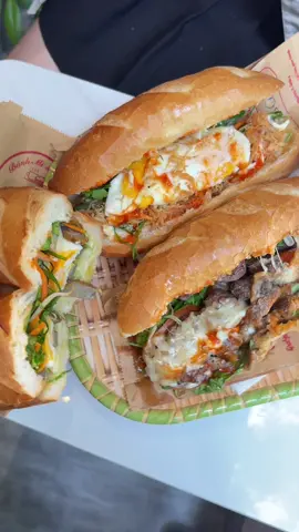 Bánh mì bò phô mai siêu ngon😱😱😱#xh #banhmiutthuong #food #banhmi 