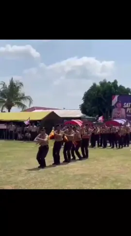 Penampilan sampor dance dari Muba #jiwapramuka #musibanyuasin #pacujalur #pramukaindonesia #satyakukudarmakandarmakukubaktikan #fyp #fouryoupage #lewatberanda 