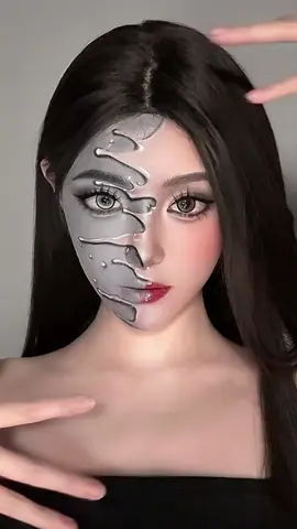 Draw yourself as a poster of liquid foundation? #CreativeMakeup #ChaozhuangInstitute #MakeupRecord 