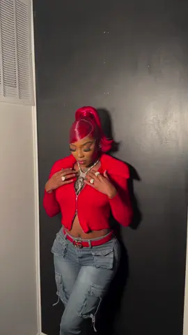 Dolly red hair clip:USE SNAPIK TO DOWNLOAD:#foryou #hairclips #fypシ゚viral #baddolly #baddollyhair 