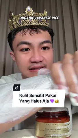 Punya kulit sensitif mending pakai body scrub yang halus-halus aja! 💜🥰👑✨ #promomakangajian #kerajaanglowing #SlavinaIndonesia #bodyscrub #bodycare #bodycareroutine #scrubviral 