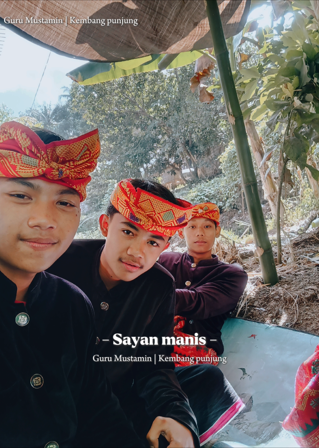 bajang skar kedaton🔥🔥 #liriklagusasak #kembangpunjung #gurumustamin #cilokaklombok #lomboktiktok #lombokvirall🌴🌴 #lomboktengah #CapCut #mengkece #bii #masukberanda #fyppppppppppppppppppppppp #fyp 