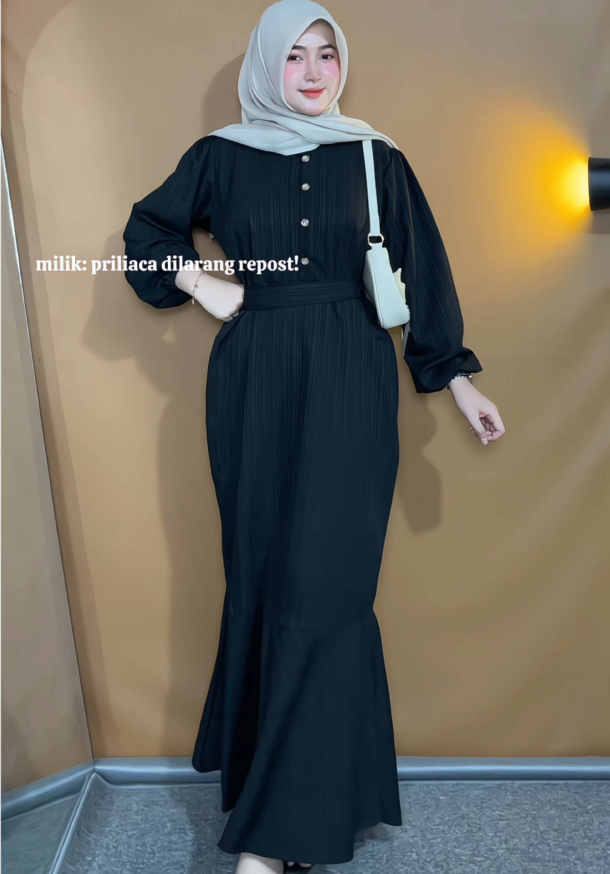dressnya cakeuupp bgttsii😍 #dress #dresswanita #dresskekinian #dresslebaran #outfitideas 