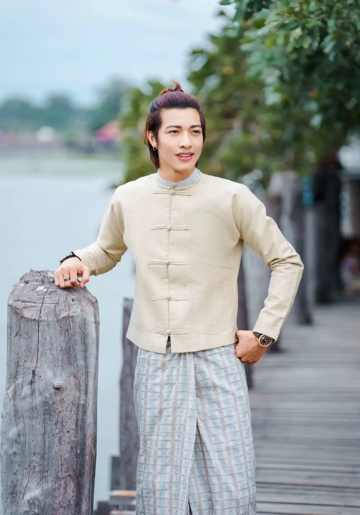 ဂုဏ်သရေတိုးစေဖို့ မန္တလာမြေမှရွှေမျိုးကိုဂုဏ်ယူစွာဝတ်ဆင်လိုက်ပါခင်ဗျာ😍 ရွှေမျိုး Collection #readytowearcollection