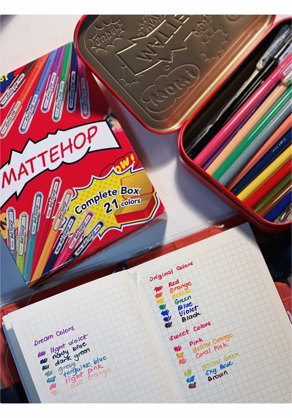 Okay, I finally gave in to the hype. Let’s see what this Mattehop magic is about 👁🖋 #unboxing and trying out the #PentelMattehop #journaling #artmaterials 