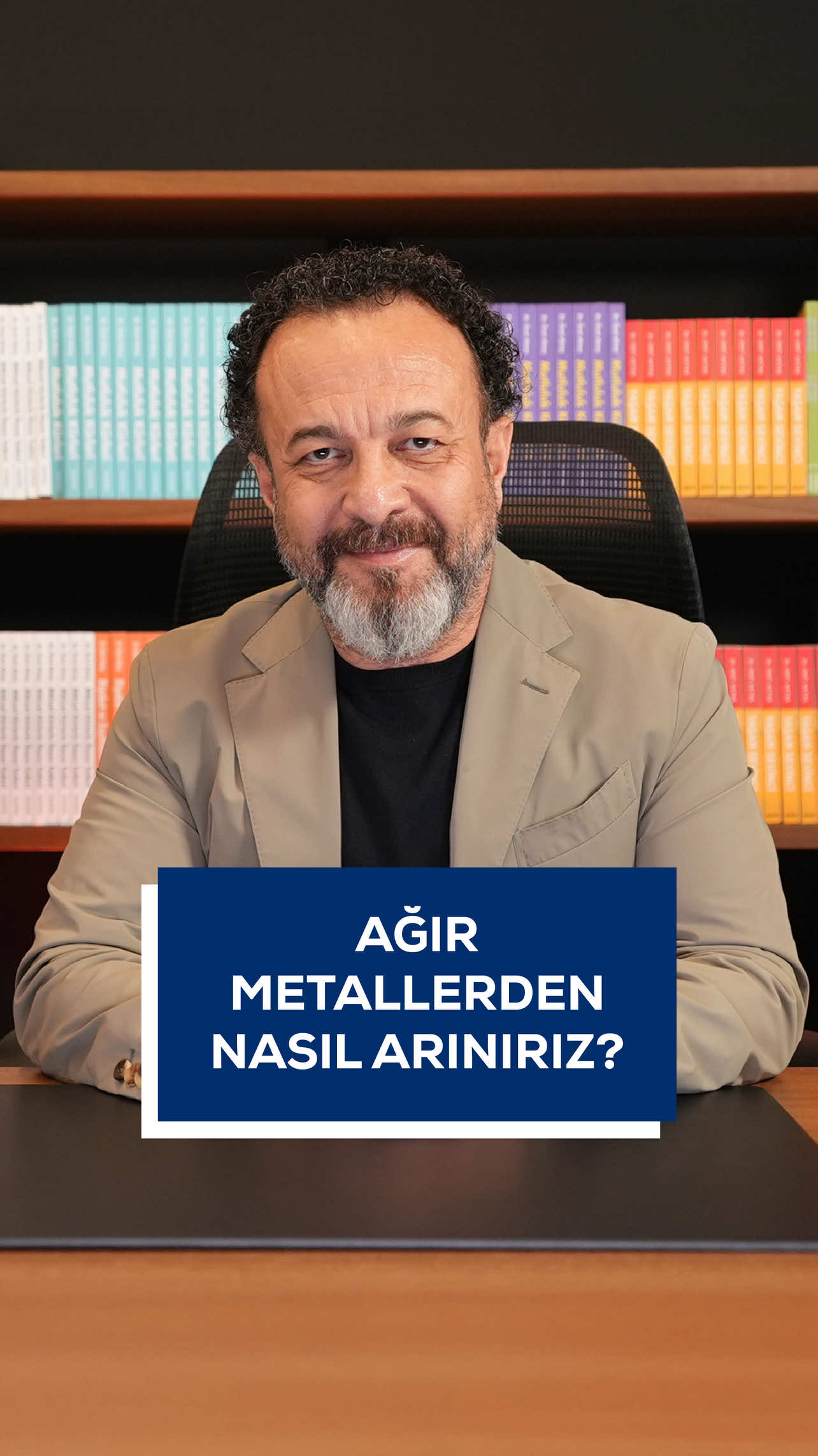 Detoks sadece içeceklerle olmaz! Vücudumuz zaten her gün toksinlerle savaşıyor. Ama çevresel maruziyet bu kadar artmışken, destek şart.   Detayları videoda anlattım.  *reklam #DrÜmitAktaş #ilaçsızyaşam #sağlık #sağlıklıbeslenme #ağırmetaller #detoks 