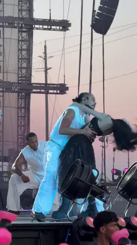 Jisoo ‘Earthquake’ Dance break 🔥 #JISOO #JICHU #KIMJISOO #BLACKPINK_DEADLINE #DEADLINE_IN_TORONTODay2 #BLACKPINK