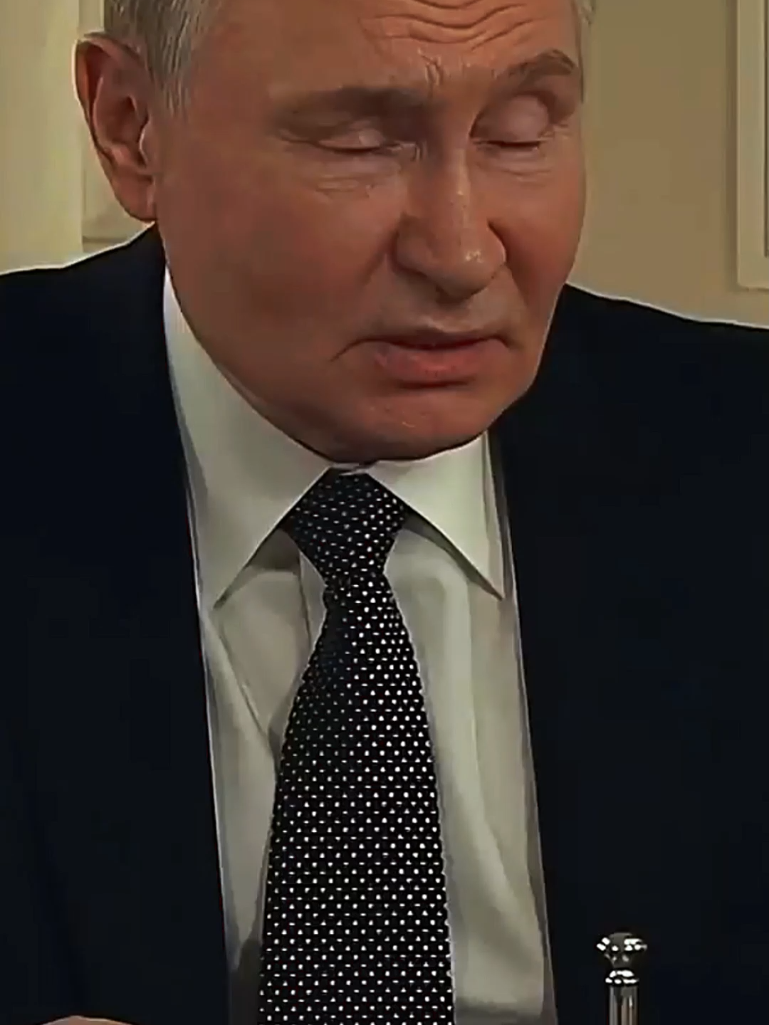 Путин уже едет на переговоры с Зеленским #политика #новости #президент #зеленский #трамп #ludobzor
