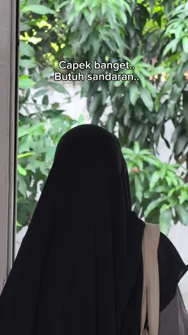 Tempat bersandar paling nyaman di dunia. Semoga semua yg lihat ini , bisa “nyender” disini juga . Aamiin Ya Rabb. Bismilah berangkatnya bareng @Helwa Group Berkah insyaAllah
