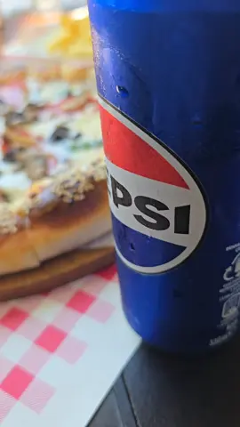 #اكل #بيتزا🍕 #همبرغر #تصويري_احترافي_الاجواء👌🏻🕊😴 #مطاعم 