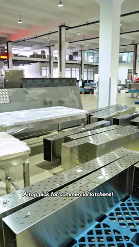 Want kitchen equipment that balances cleanliness and durability? Easy-to-clean, long-life stainless steel products—interested?  #Hotel#Canteen #Organization#Factory #tiktok