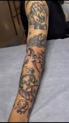 TATO OLDSCHOOL  #tato #tatotemporary #tatosemipermanen #tattoos #tattooartist #tattooideas #tiktokindo #4u #xzyabc 