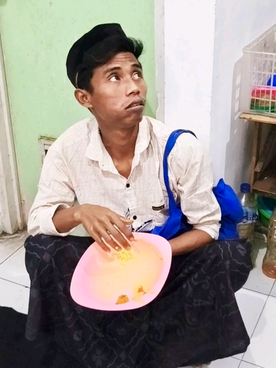 Kemaleman 😂😂😂  #syamdealova  #videolucu  #funnyvideos  #jelajahwiken 