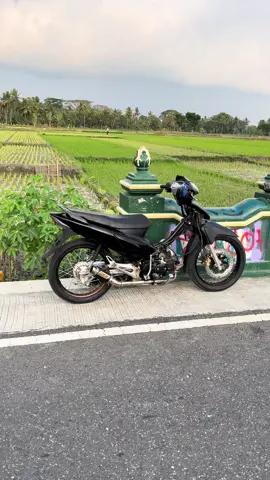 Nyore with you?#kphgank🚀 #kphjogjastyle🚀 #kphsoloraya #csxfactorymuffler #lewatberanda 