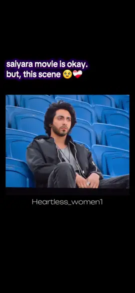 Saiyaara movie is okay, but this scene hits different🥹❤️‍🩹 #saiyaara #foryou #trend #foryoupage @TikTok 