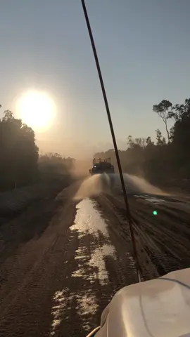 Kalimantan lagi panas panasnya😃 #tambangbatubara #hauling #story #kalimantan #fyp 