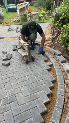 #block paving #Porcelain #Construction #Landscaping #London 