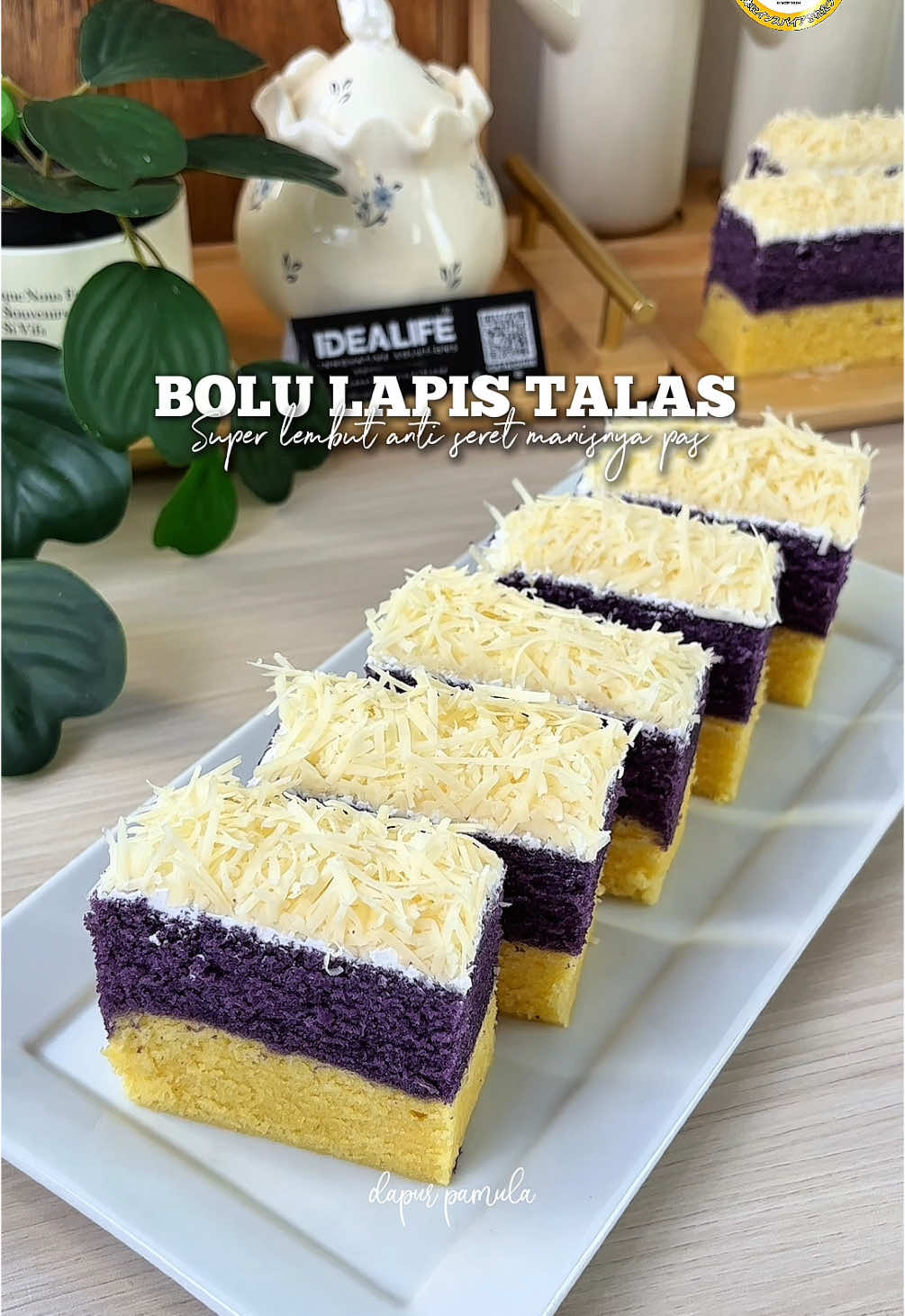 Bismillah ❤️ Siapa yg pernah makan bolu talas bogor? Hari ini aku buat bolu lapis talas tapi Resep aslinya harus nya pakai tepung talas ya, tapi berhubung aku gak punya tepung talas jadi gaa pa2 kita buat versi kw nya aja🥰 Untuk produk yang aku pakai aku menggunakan produk by @idealifeonline_  Untuk resep dan tips lainnya bisa cek di @idealifeonline.resep  Untuk pembelian&cataloge @idealifeonline.catalogue  💕 BOLU LAPIS TALAS 💕 Rebake @dapur_pamula  Bahan-bahan : 4 butir telur  150 gr gula pasir 1 sdt sp 150 gr tepung terigu 3 sdm susu bubuk 1/2 sdt vanila 100 ml minyak 1 bungkus santan 65gr 2-3 tetes pewarna kuning  1 sdt pasta talas/taro Loyang ukuran 18/20 cm  Happy watching 💕 Selamat mencoba 😋 #bolutalasbogor #bolulapistalas #resepbolutalaskeju #bolutalas #bolulapis 