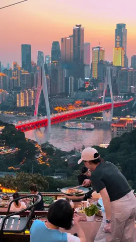 #trungkhanh #chungking #chongqing #chongqingcity #勒是霧都 #重庆 #trungkhanhtrungquoc #trungkhanhtrungquoc🇨🇳🇨🇳🇨🇳 #dulich #dulichtrungquoc #trungquoc #trùngkhánh #trùngkhánh_trungquốc中国 #trùngkhánh_trungquốc中国🌃 #trùngkhánh_trungquốc中国❤ 